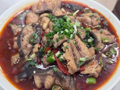 飘香水煮鲶鱼-巴蜀飘香川菜馆(无锡大饭东湖滨路酒吧街店)