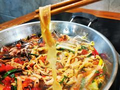 黔江鸡杂中锅-黔江古镇鸡杂(临江路店)