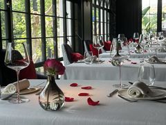 -弦月窗LUNETTE BY AMANDA(复兴路店)