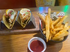 -Famous肥猫墨西哥音乐餐吧(五棵松华熙LIVE店)