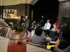 -LONG BAR 廊吧(外滩华尔道夫酒店)