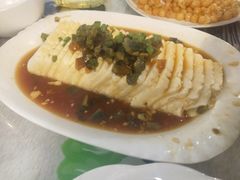 皮蛋豆腐-金陵暴走小龙虾·迷踪蟹(凯德MALL店)