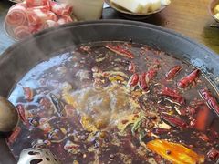 -黄潇洒老火锅(九眼桥宏济巷店)