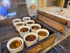 -广州万富希尔顿酒店·感趣自助餐厅·金秋蟹宴生蚝海鲜刺身