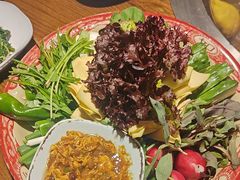 -万里闯关东铁锅炖菜馆(高新旗舰店)