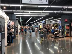 -迪卡侬(民族东店)