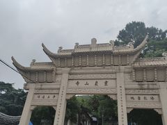 -灵岩山风景区