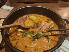 -银米·云南传统过桥米线(双廊黑金冠店)