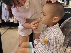 -红像馆精致肖像证件照(亦庄店)
