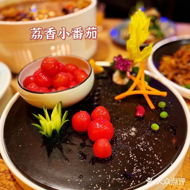 [种草]西安必打卡的网红餐厅酒吧🍷音乐🎶与美食同在