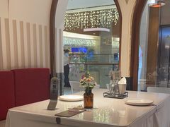 -阿妮叶李(光谷世界城店)