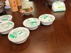 -谢老五跷脚牛肉·非遗传承店