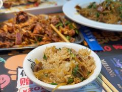 -喝丢一只鞋海鲜烧烤(市场店)