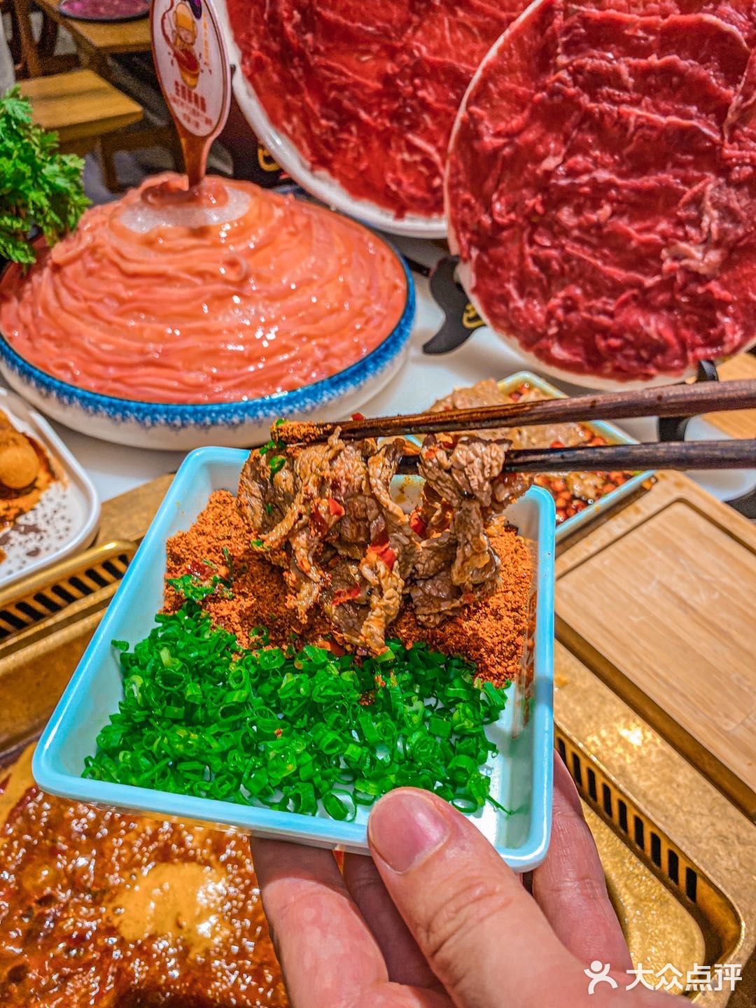 成都探店｜来成都必打卡巴蜀大将‼️牛肉配火锅