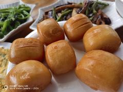 -黄记四更烤乳猪店