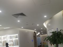 -嘉悦丽格眼科(丰联广场店)