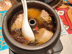 -云海肴·汽锅鸡·云南代表菜(天山百盛优客店)