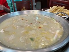 -老来福·非遗酸汤兔(凯旋路店)