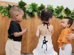 -红黄蓝早教(西海岸旗舰中心)