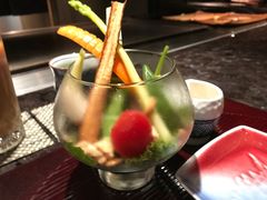 多彩色拉-Ginza Onodera铁板烧(外滩十八号店)