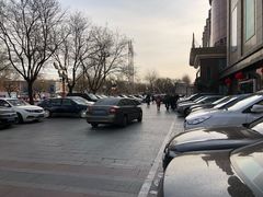 -甘家口大厦-停车场