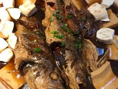 -六福烧烤酒馆(秦隆步行街店)