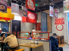 大堂-龍堂蟹黄小笼包(万家丽店)