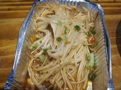 金针菇-马路牙子地桌烤肉(工体店)