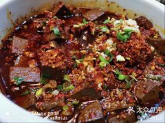 -窄巷子陕菜馆·地道陕西菜(粉巷店)