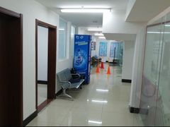 -全民健身中心壁球馆