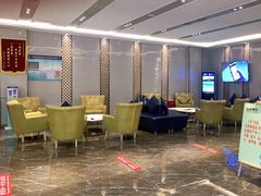 -潮漫酒店(北京通州环球度假区临河里地铁站店)