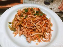 -老街坊美食汇(玉兰大街店)