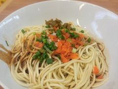 -王拐拐热干面·武汉三鲜豆皮(徐家汇店)