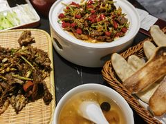 -明丰小渔馆(明月路店)