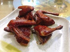 红烧乳鸽-吉莲利苑海鲜酒家(珠海拱北28年老字号店)