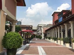 -佛罗伦萨小镇广佛名品奥特莱斯(疏港路店)