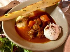 传统红酒慢炖牛肉温泉蛋土豆泥-the rug 飞毯 (朝阳公园店)