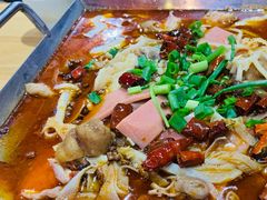 盐都冒菜-自贡盐帮菜·玩辣餐厅(樱花园西街店)
