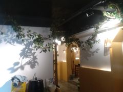 -邻家小馆(银都店)