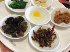 -桥香园云南过桥米线(金马碧鸡店)