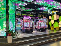 -星际传奇·蹦床海绵池·儿童乐园(大悦城店)