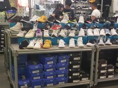 -上品折扣(回龙观店)