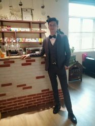 -巴黎婚纱摄影工作室