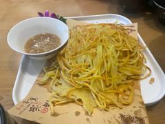 -海派美食·家宴海鲜青岛菜·石锅鲽鱼头(东方城店)
