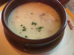 -玛格萝妮(汇智国际商业中心店)