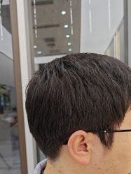 -豪斯塔美发连锁