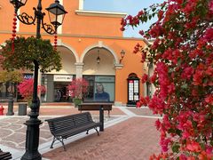 -佛罗伦萨小镇广佛名品奥特莱斯(疏港路店)