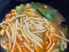 -桂在香知桂林米粉(红博中央公园店)