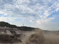 -黄河小浪底水利枢纽风景区