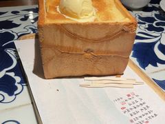 面包诱惑-绿茶餐厅(王府井永宁门店)